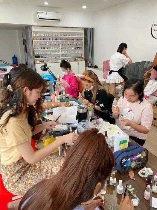 Taehee Salon & Nail ảnh 2