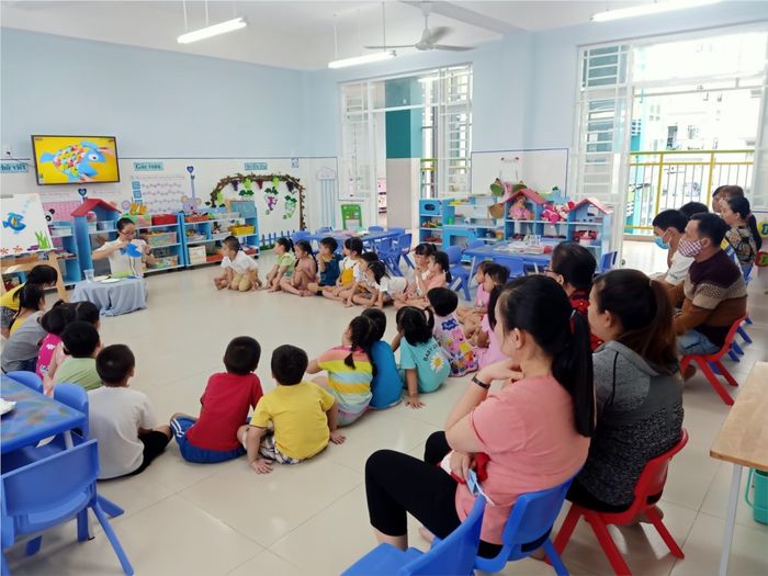 Hình ảnh Trường Mầm non 19/5 - Không gian học tập đầy màu sắc