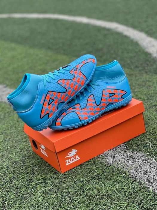 Bộ sưu tập giày bóng đá đa dạng tại VIỄN SPORT