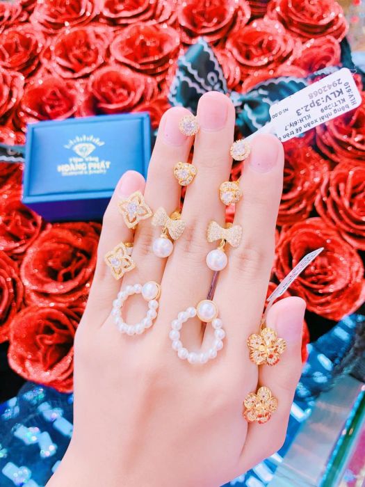 Không gian trưng bày ấn tượng tại Tiệm Vàng Hoàng Phát