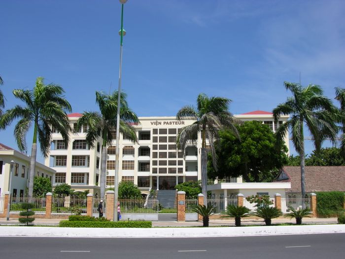 Hình ảnh phòng xét nghiệm Viện Pasteur Nha Trang - Hiện đại và chuẩn mực