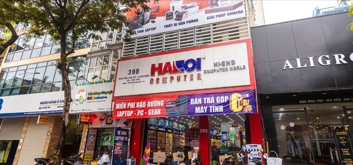 Không gian trưng bày hiện đại tại HACOM