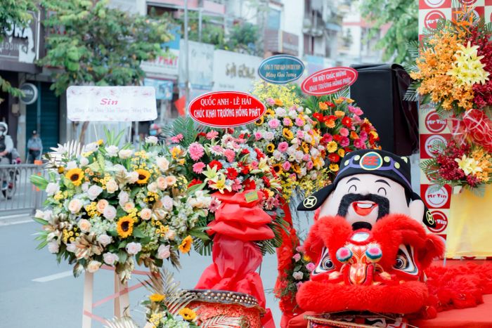Hình ảnh minh họa ngày khai trương phú quý (Nguồn: Internet)