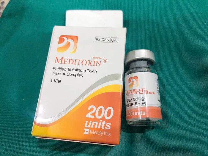 Hình ảnh B.o.t.o.x Meditoxin 200 Đơn Vị 2