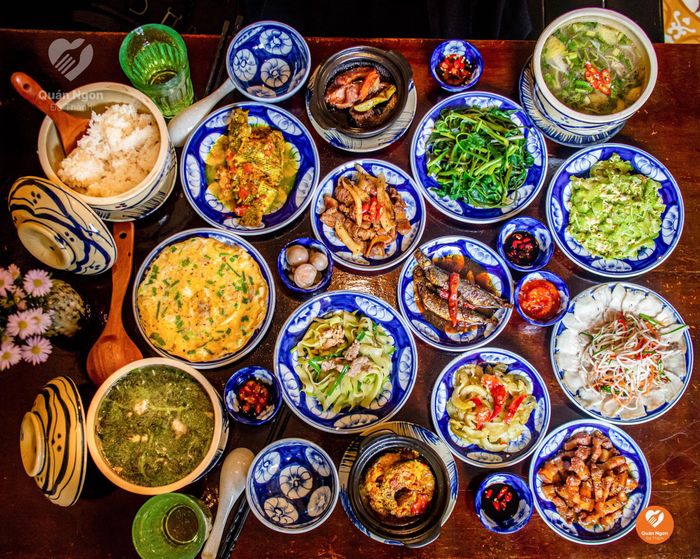 Bếp Cụ Mọ - Cơm gia đình đậm đà hương vị - Hình ảnh 2