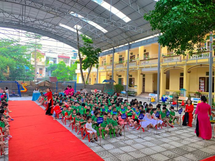 Khu vui chơi ngoài trời an toàn tại Trường Mầm Non Hoa Hồng