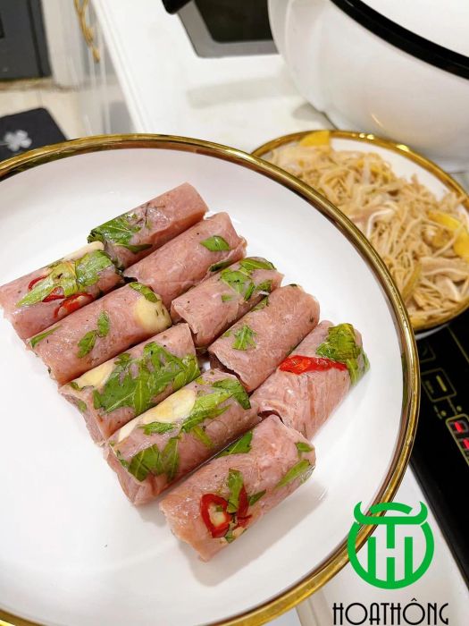 Hình ảnh đặc trưng về nem chua Hoa Thông