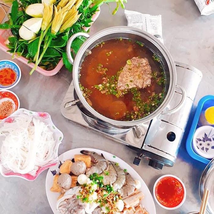 Cô Út Cua Đồng ảnh 2
