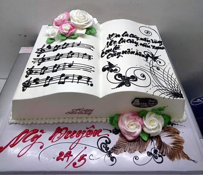 Bộ sưu tập bánh kem nghệ thuật đầy mê hoặc từ Yến Trần Cake