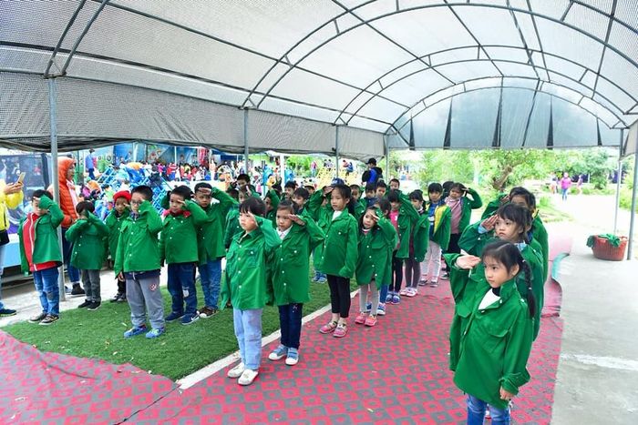 Không gian xanh mát tại Trường Tiểu học Bế Văn Đàn