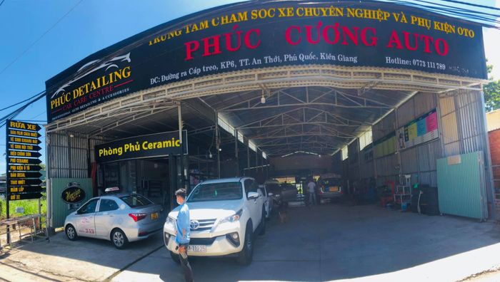 Hình ảnh không gian chăm sóc xe tại Phúc Cương Auto