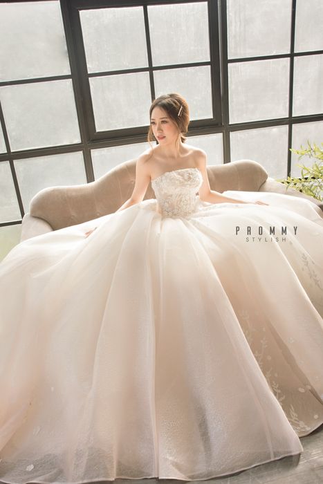 Bộ sưu tập váy cưới hiện đại tại Prommy Bridal