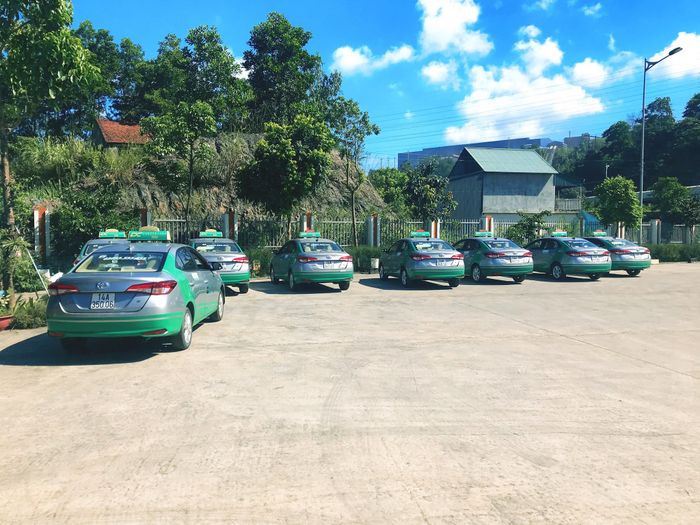 Hình ảnh đẹp về dịch vụ Taxi Vân Đồn Xanh