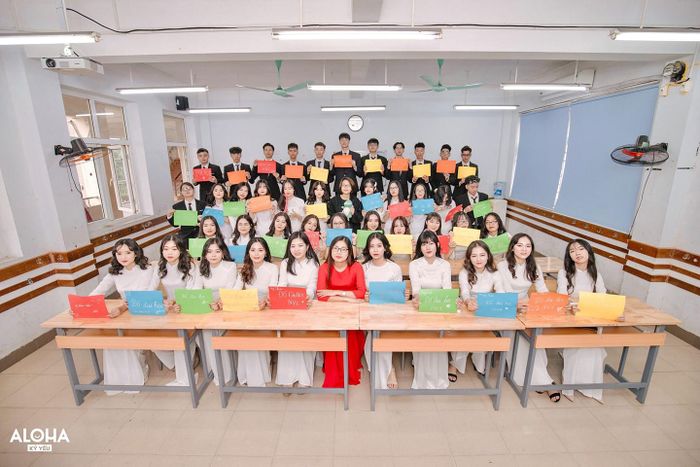 Trường THPT Nguyễn Gia Thiều hình ảnh 3