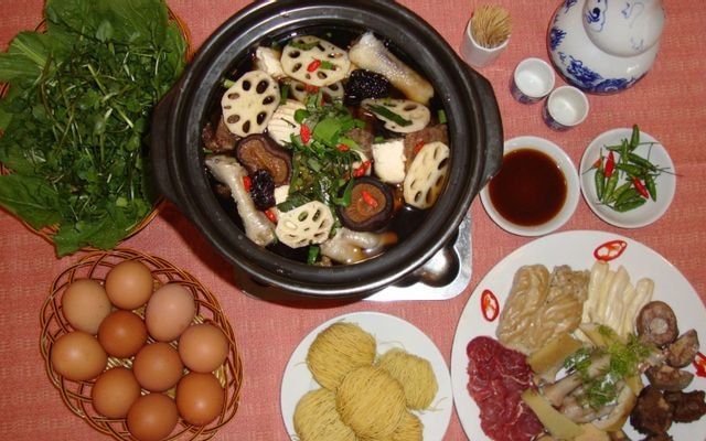 Nhà Hàng Hoa Mai ảnh 3