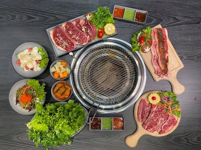 Thann BBQ & Hotpot Lào Cai - Ảnh 3: Nơi hội tụ những món nướng thơm ngon, đậm đà hương vị