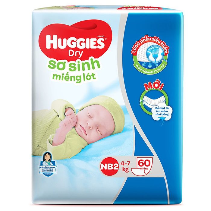 Miếng lót sơ sinh Huggies - Hình ảnh 1: Thiết kế mỏng nhẹ, thấm hút vượt trội, nâng niu làn da bé yêu.