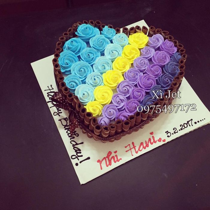 Những tác phẩm bánh kem nghệ thuật đầy tinh tế tại Sara Bakery