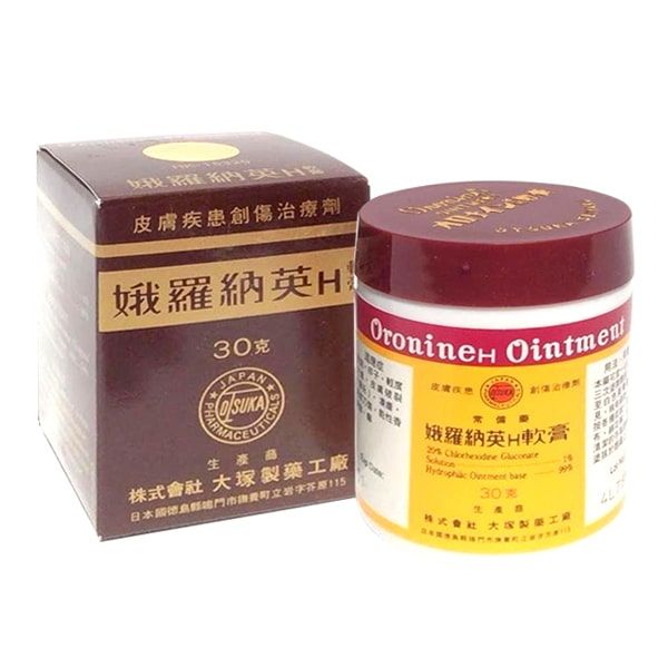 Hình ảnh ứng dụng thực tế kem Oronine H Ointment trên vết thương
