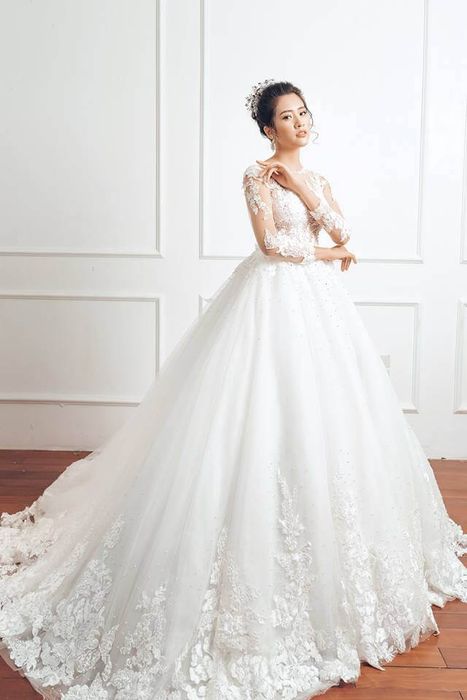 Bộ sưu tập váy cưới đẳng cấp tại Camile Bridal