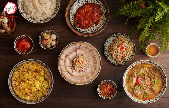 Bếp của Ngoại - Không gian thân thiện, món ăn đậm đà