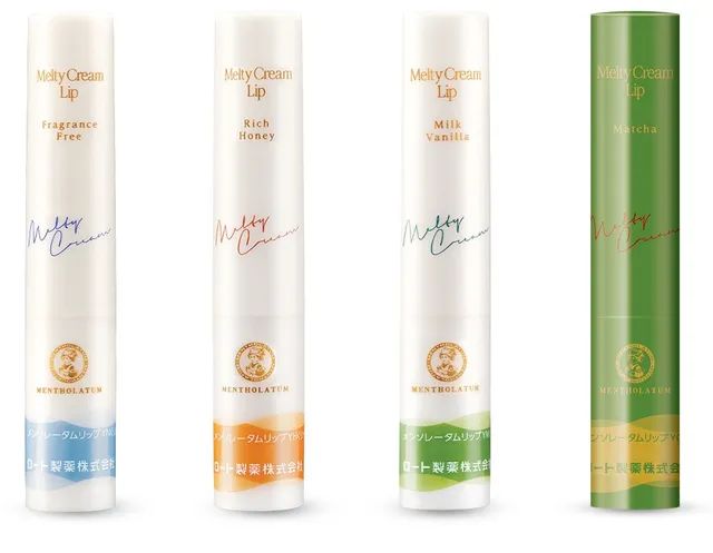 Hình ảnh Son Dưỡng Môi Rohto - Thiết kế sang trọng, tiện lợi
