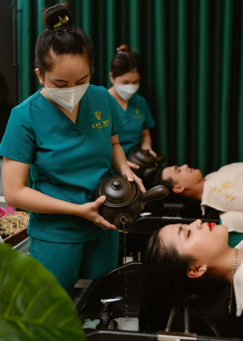 Không gian sang trọng và tinh tế tại Vạn Mỹ Spa