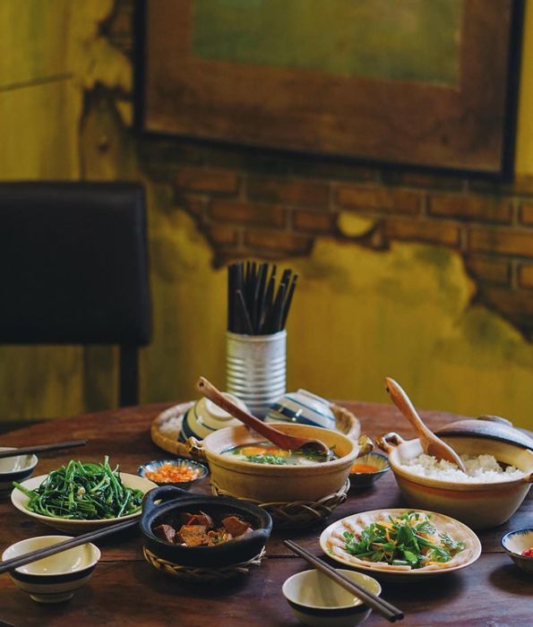 Tiệm Cơm - Cafe Hoa Giấy hình ảnh 1