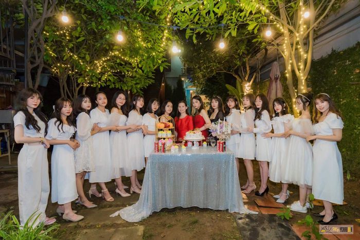 Hạ Long Ginger Homestay - Khung cảnh lãng mạn về đêm