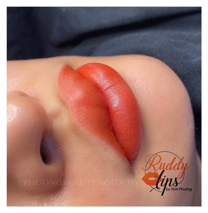Không gian sang trọng và chuyên nghiệp tại Phương Beauty Academy