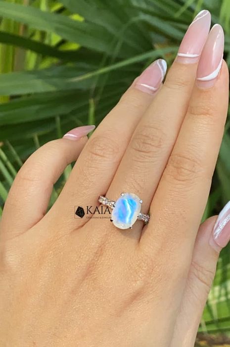 Bộ sưu tập vòng ngọc tự nhiên nguyên khối tại KAIA - Ảnh 2