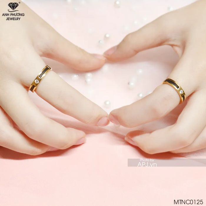 Hình ảnh bộ sưu tập nhẫn cưới tinh xảo tại Anh Phương Jewelry