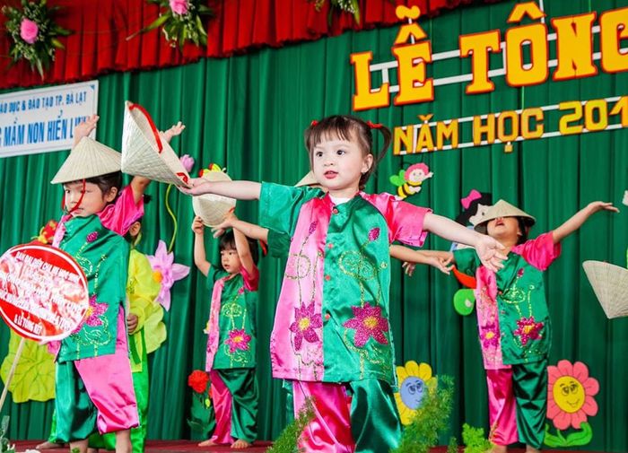 Khám phá không gian học tập đầy màu sắc tại Trường Mầm Non Hiển Linh qua góc nhìn ảnh