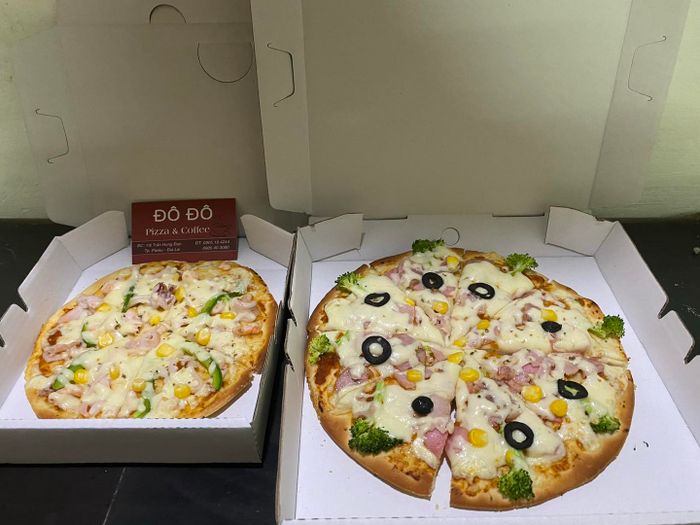 Không gian sang trọng và những chiếc pizza vàng ươm tại Pizza ĐÔ ĐÔ