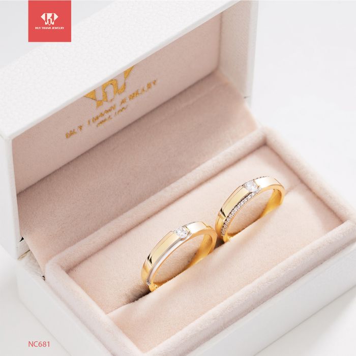 Bộ sưu tập nhẫn cưới vàng truyền thống đẳng cấp tại Huy Thanh