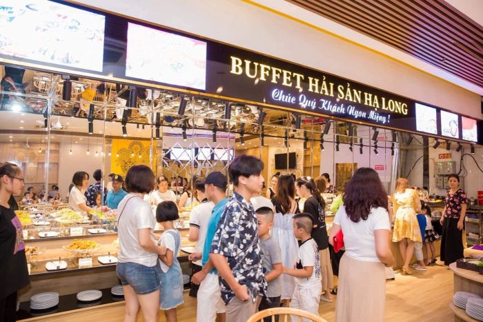 Buffet Hải Sản Tiến Thịnh - Không gian ẩm thực đẳng cấp (Ảnh 2)