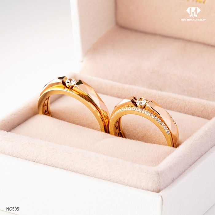 Bộ sưu tập nhẫn cưới độc bản tại Huy Thanh Jewelry