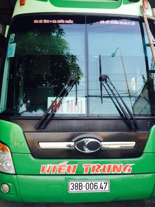 Khoang lái hiện đại của xe Hiếu Trung