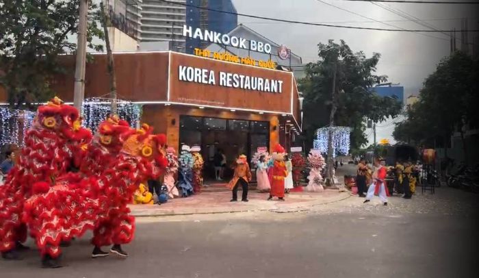 Không gian ấm cúng và món ngon đặc trưng tại Hankook BBQ Quy Nhơn