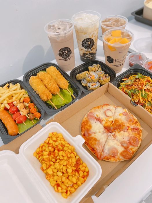 Không gian ấm cúng và những món ăn đa dạng tại Kim Lee