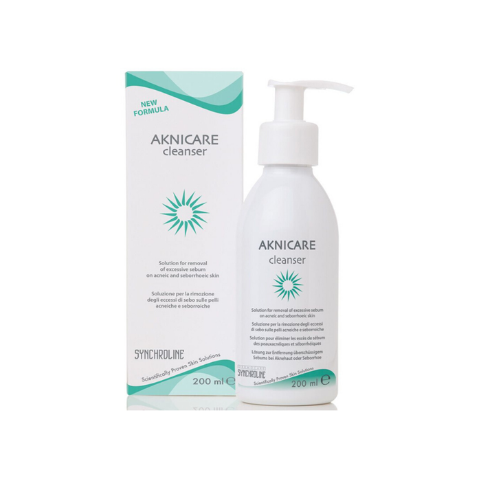 Aknicare Cleanser - Giải pháp làm sạch hoàn hảo cho da mụn, giúp kiểm soát dầu thừa và ngăn ngừa mụn quay trở lại.