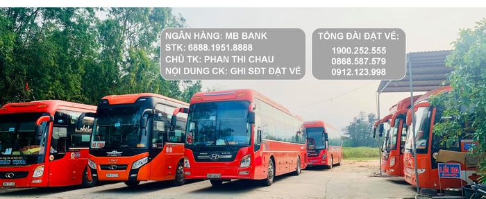 Không gian nội thất tiện nghi trên xe Châu Tịnh