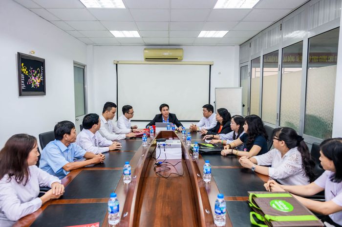 Công ty cổ phần giày da & may mặc xuất khẩu - Legamex ảnh 2