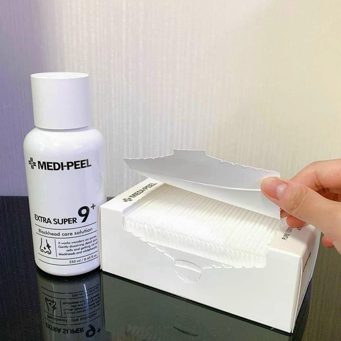 Hình ảnh thực tế sản phẩm ủ mụn đầu đen Medi Peel Extra Super 9 Plus