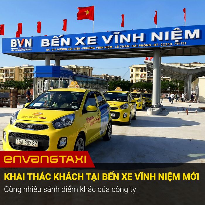 Hình ảnh đội xe sang trọng Taxi Én Vàng