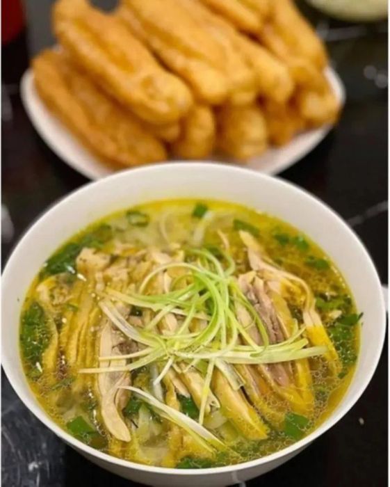 Gà Ta Sơn Ca - Cháo Gà & Phở Gà - Hình ảnh 1