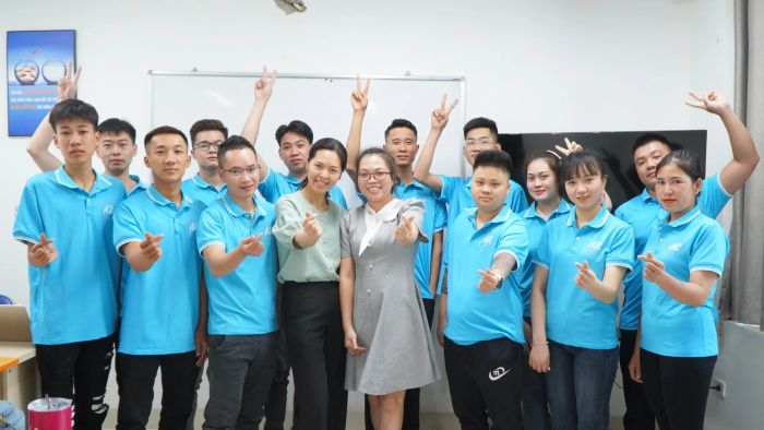 Lớp học tương tác sôi nổi tại Trung tâm Tiếng Trung AARON