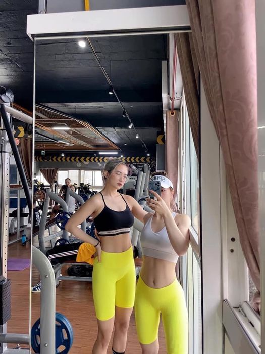 Khu vực tập luyện đa năng tại Nonstop Gym