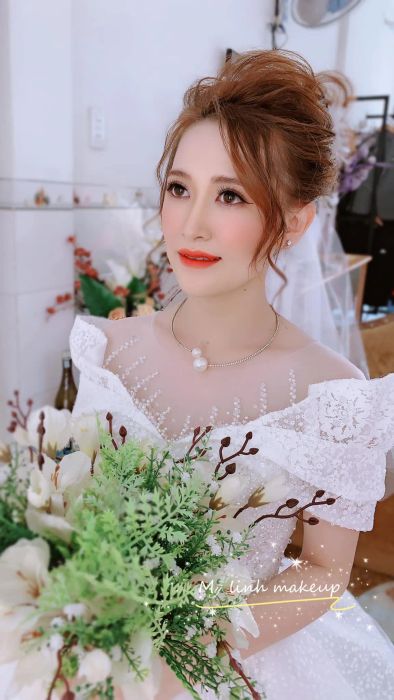 Hình ảnh cô dâu được trang điểm tại Studio Mỹ Linh