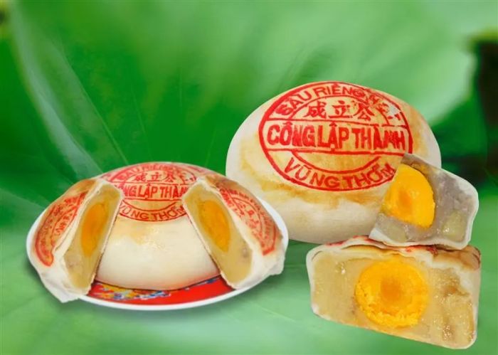 Bánh pía Công Thành Lập ảnh 3 - Hình ảnh dây chuyền sản xuất hiện đại đạt chuẩn GMP-HACCP, nơi những chiếc bánh pía thơm ngon được tạo ra từ bàn tay tài hoa của nghệ nhân.